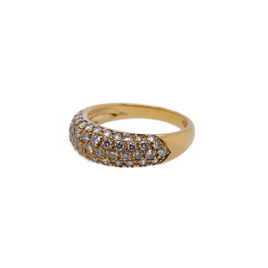 Anillo en Oro amarillo de 18 quilates con diamantes pavé