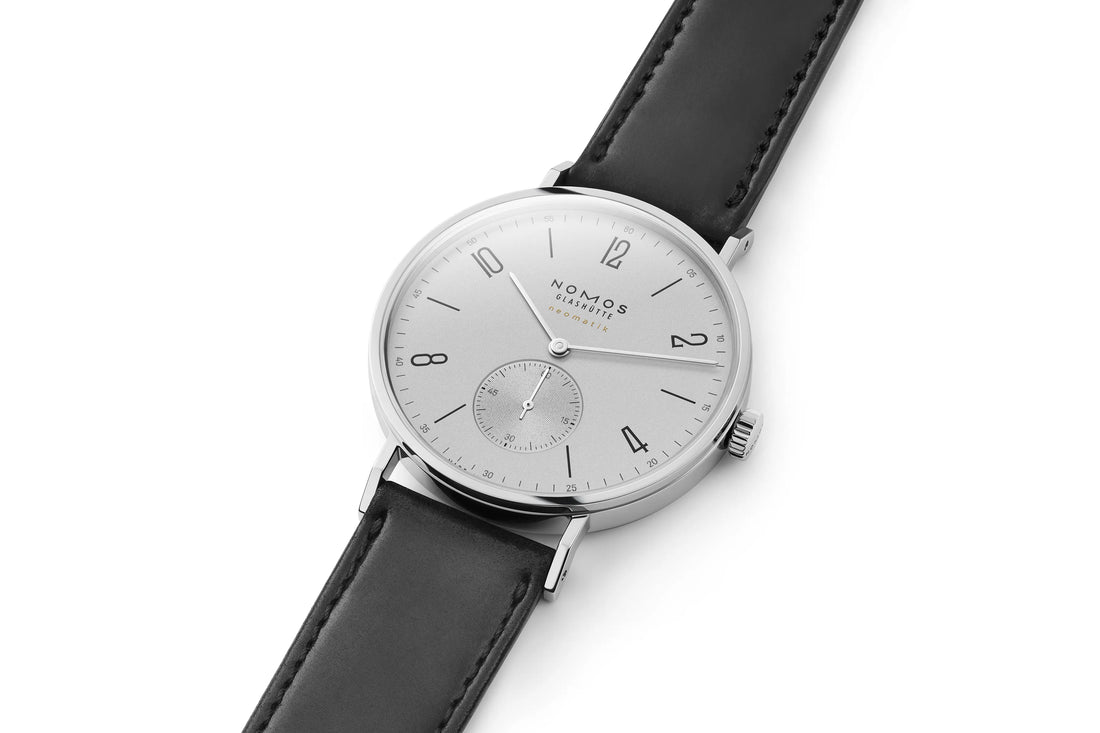 Tangente neomatik 39 platingrau - NOMOS 143