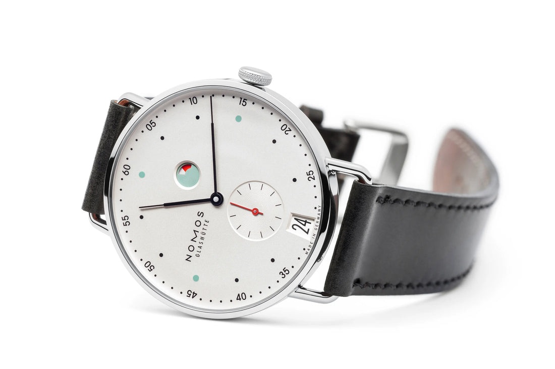 Metro Datum Gangreserve - NOMOS 1101