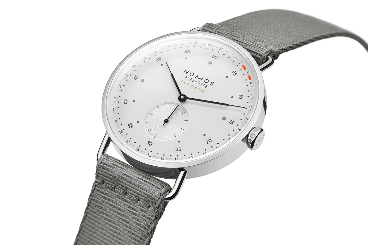 Metro neomatik 41 Update - NOMOS 1165