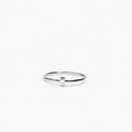Anillo de Diamante Talla Baguette en Oro Blanco de 14K