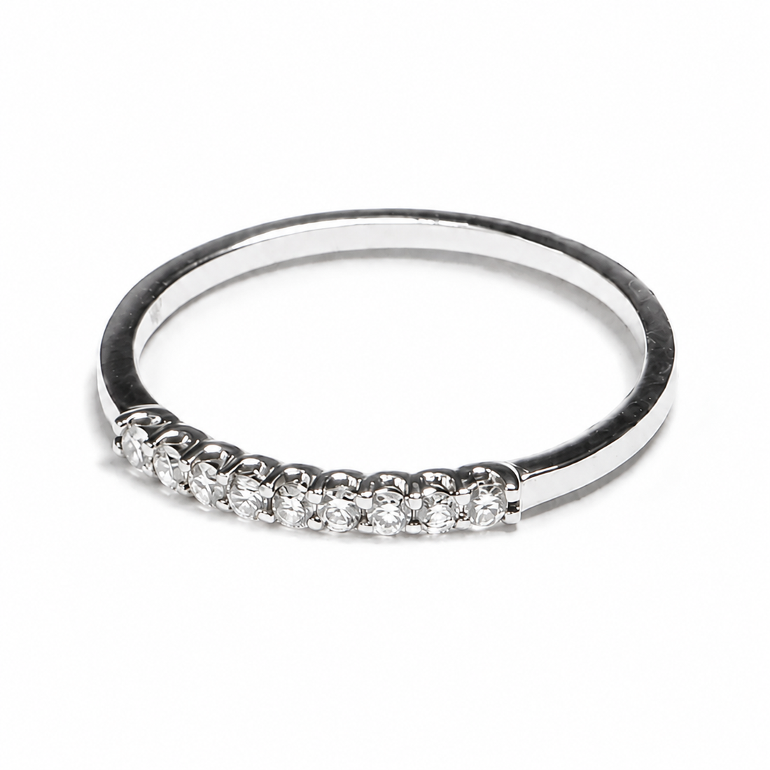 Anillo de Diamantes en Oro Blanco de 14K