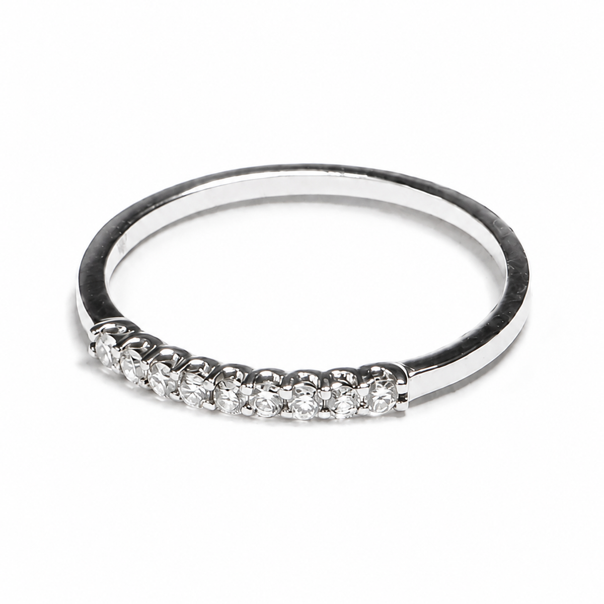 Anillo de Diamantes en Oro Blanco de 14K