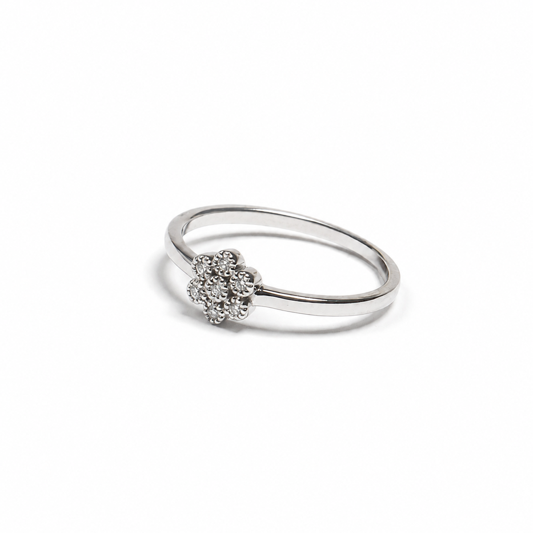 Anillo de Diamantes en Oro Blanco de 14K