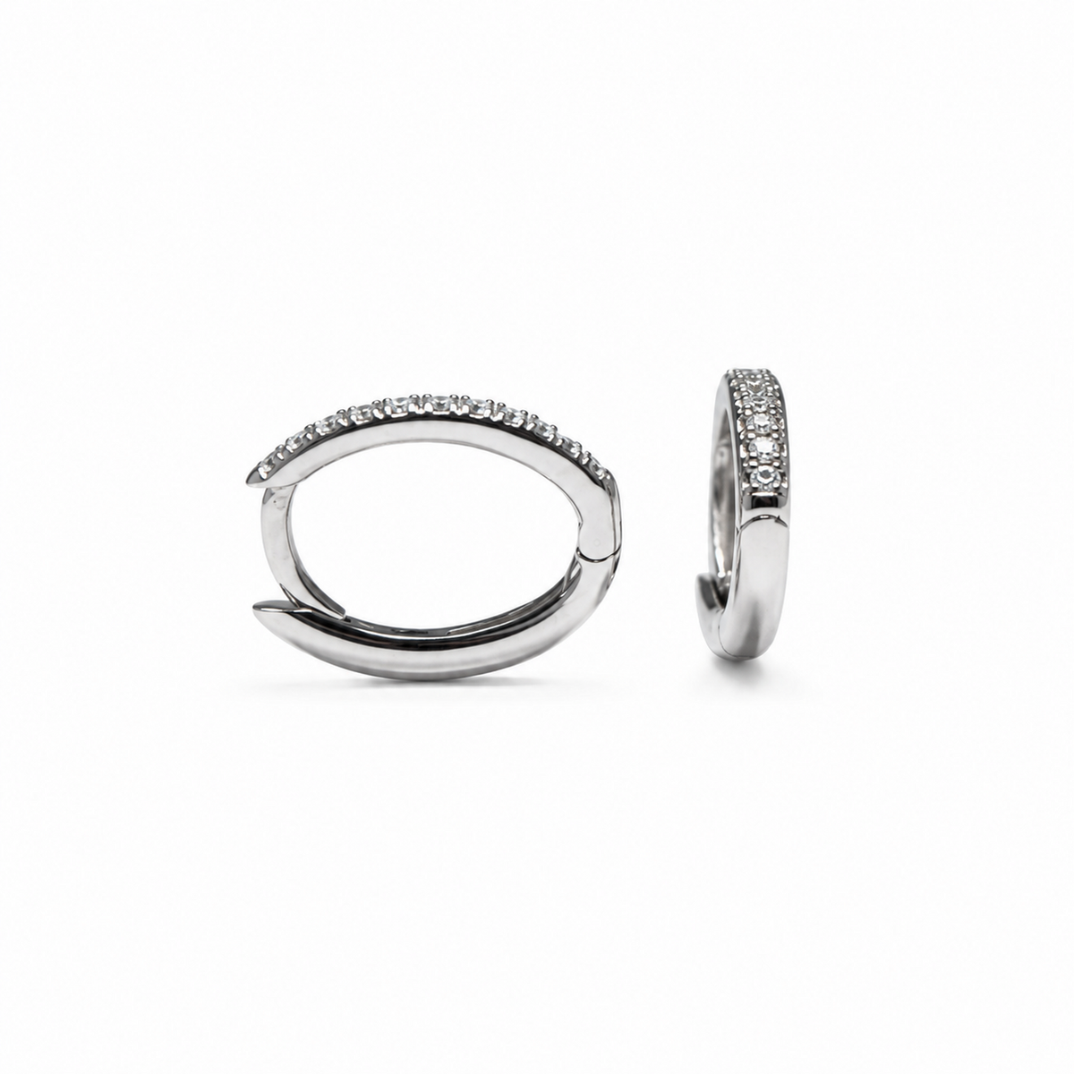 Aretes de Diamantes en Oro Blanco de 14K
