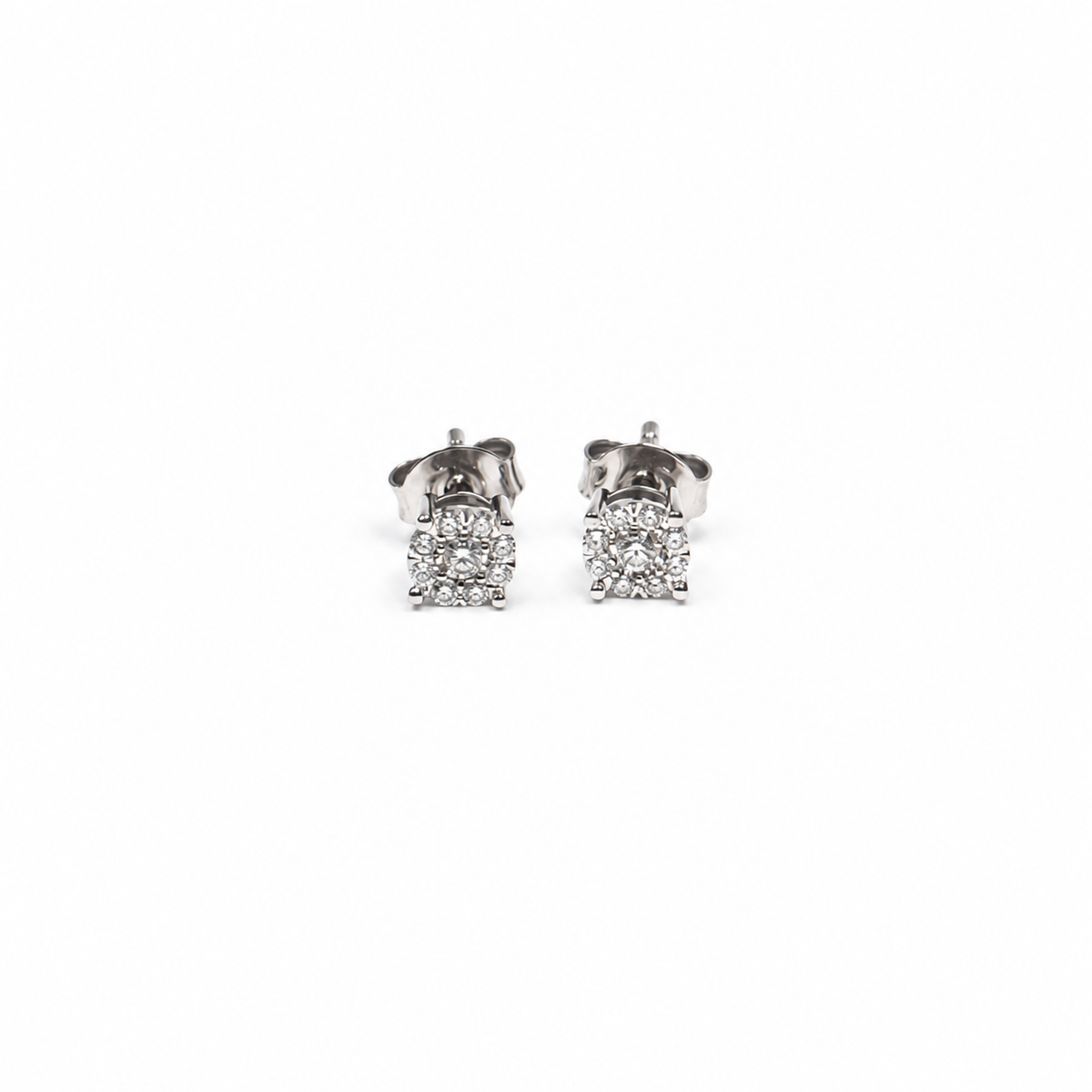 Aretes de Diamantes en Oro Blanco de 14K, vista alternativa