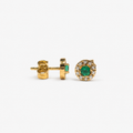 Aretes de Esmeraldas y Diamantes en Oro Amarillo de 14K, vista alternativa