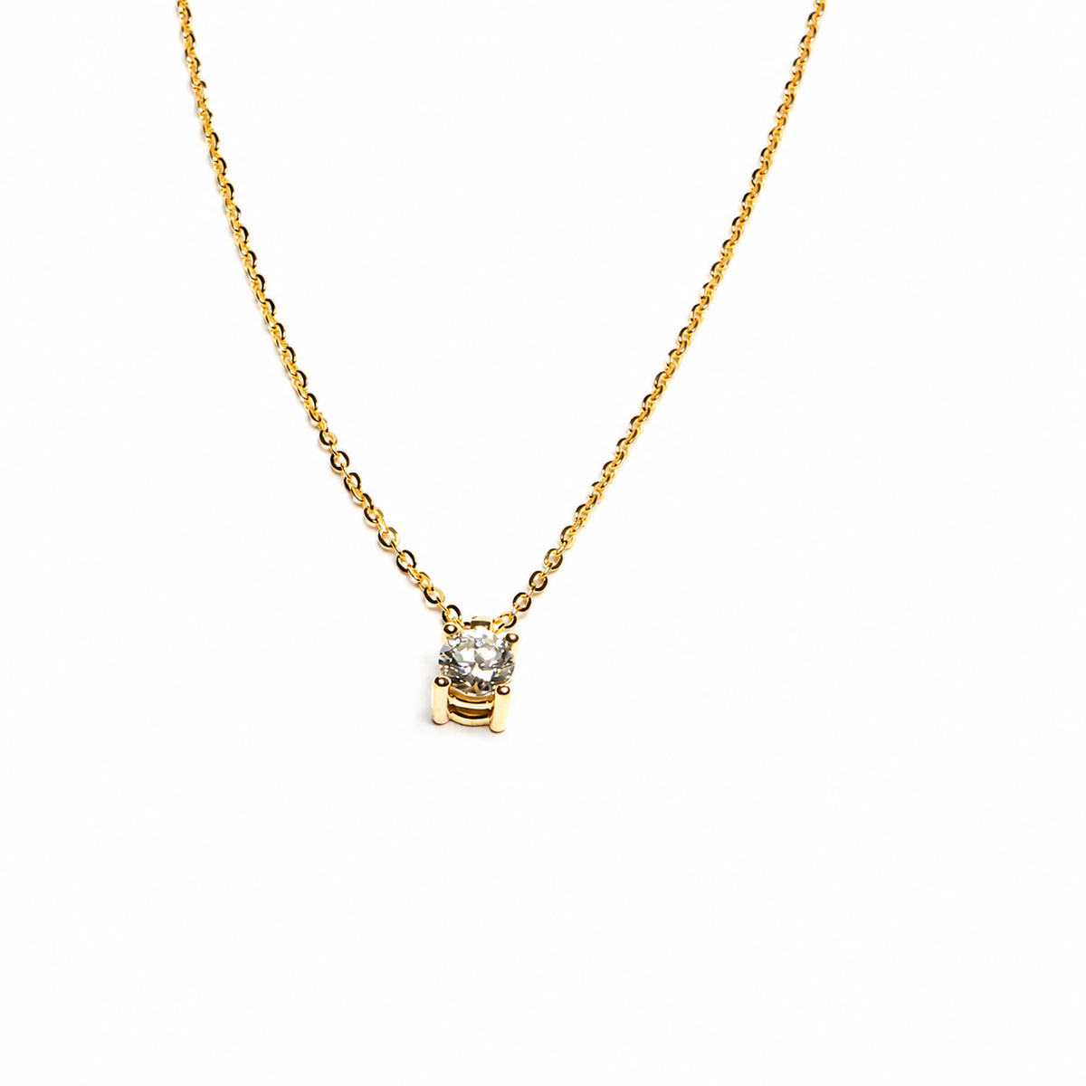 Collar con Dije de Diamante en Oro Amarillo de 14K