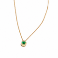 Collar con Dije de Esmeralda y Diamantes en Oro Amarillo de 14K
