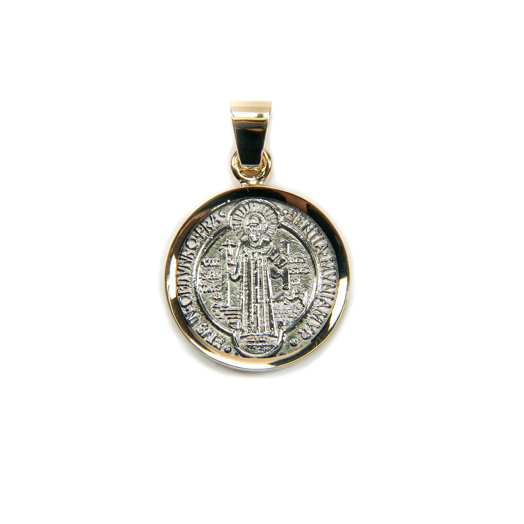 Medalla de San Benito en plata . Venta online de medallas de Plata